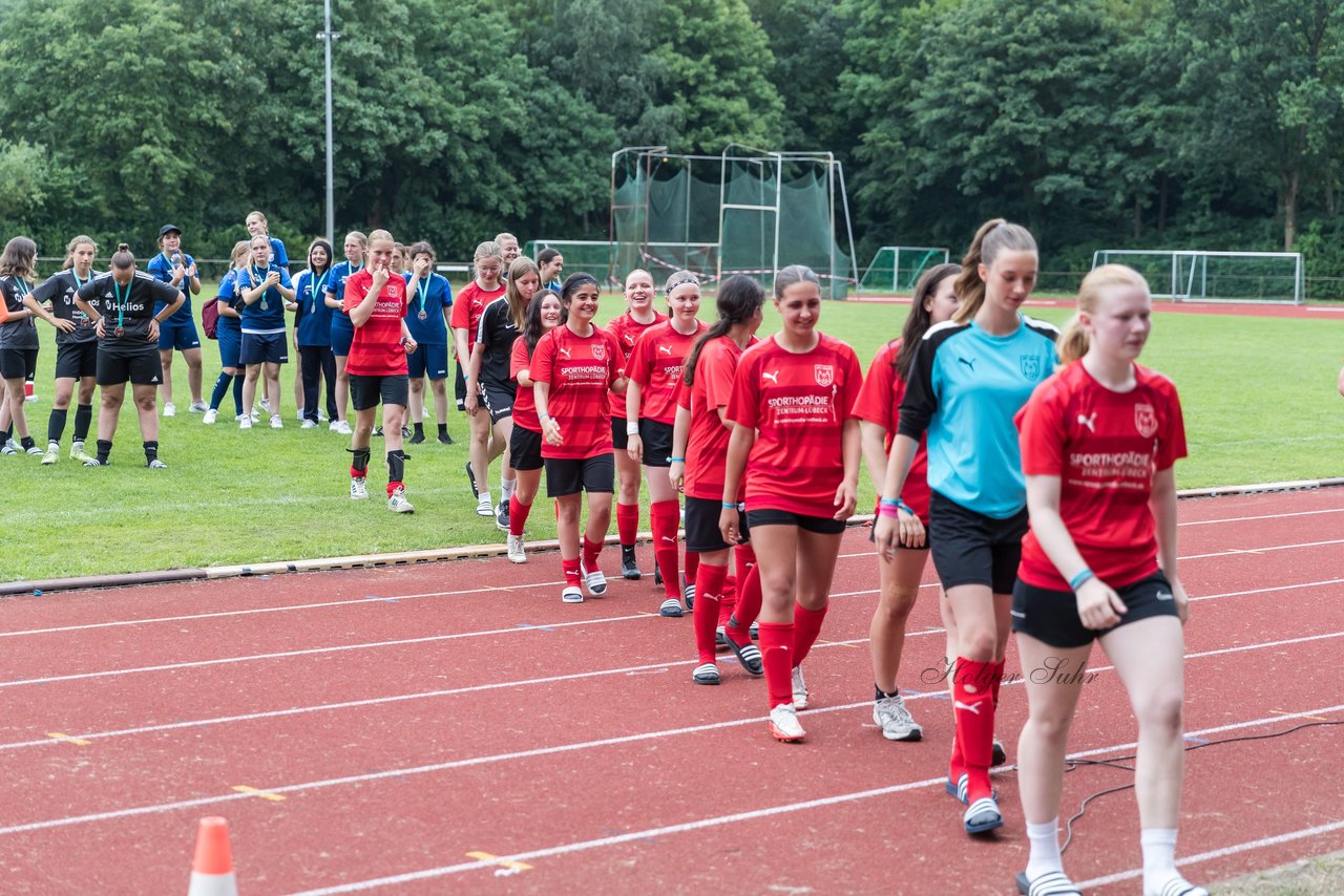 Bild 205 - Loewinnen Cup